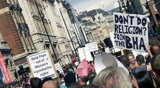 pope-london-protest.jpg